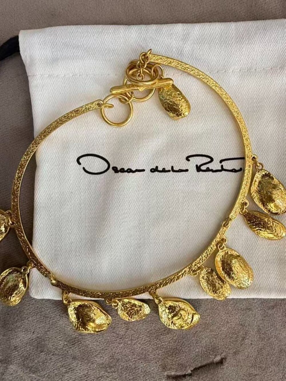 Oscar de la Renta Multi-Color Crystal Gold Tone Choker - Picture 4 of 5